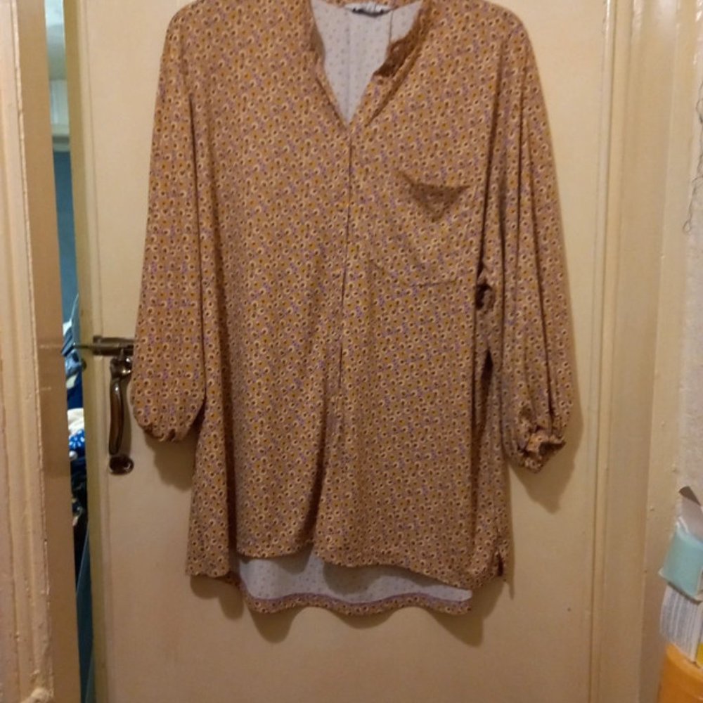 Next floral print occasions tunic top size 20/23